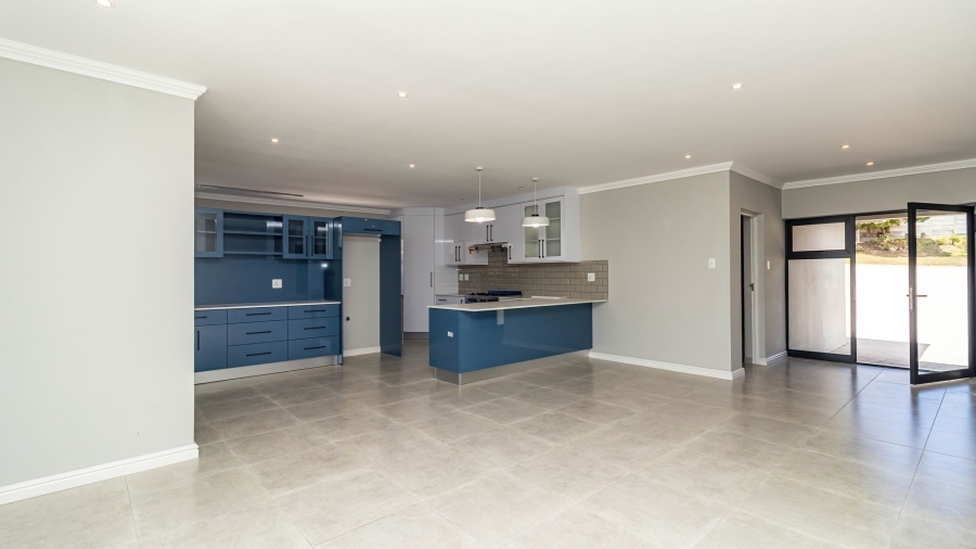 3 Bedroom Property for Sale in Fraaiuitsig Western Cape